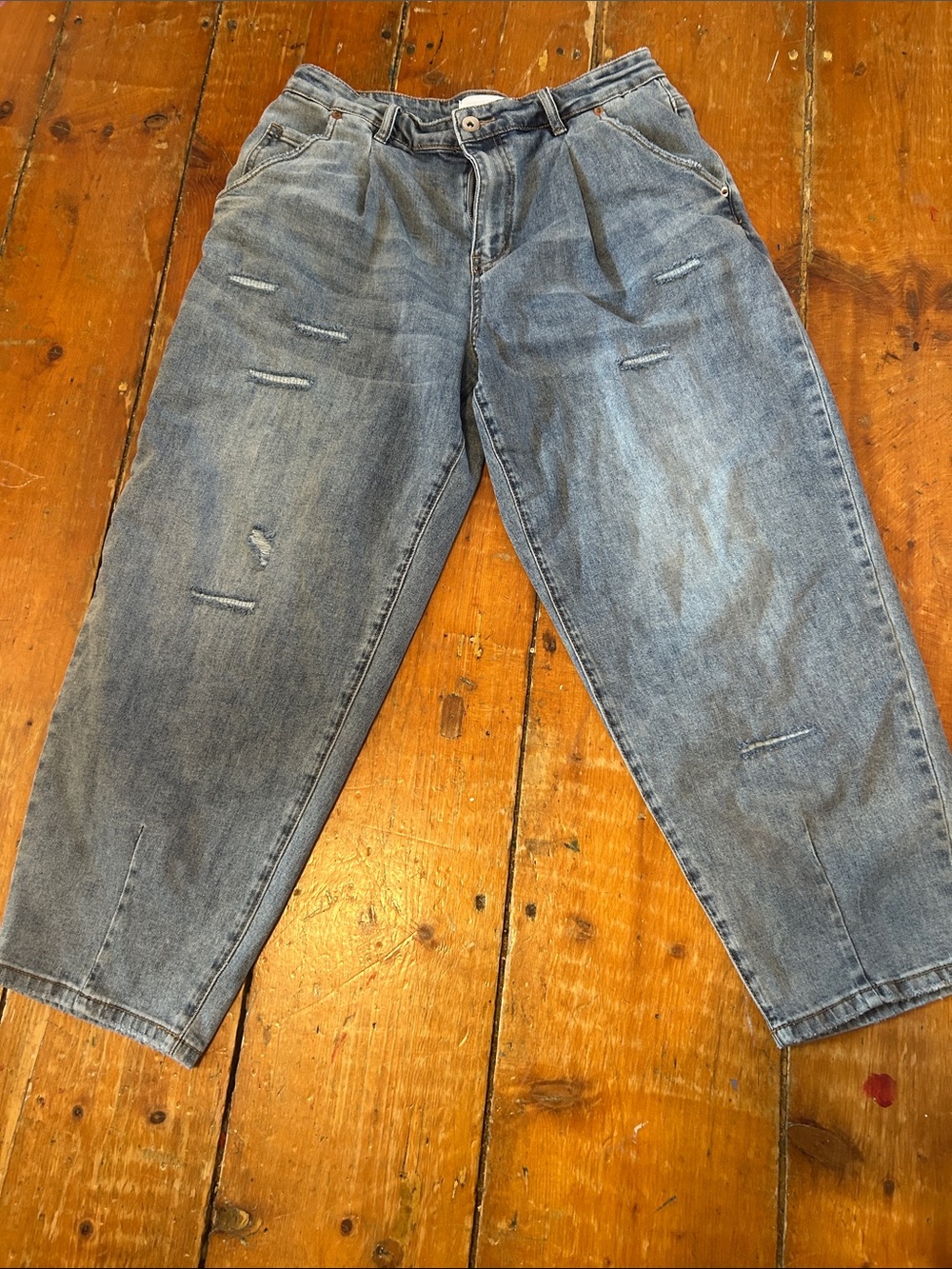 NWOT Tribal Audrey Washed Blue Distressed Barrel Jean